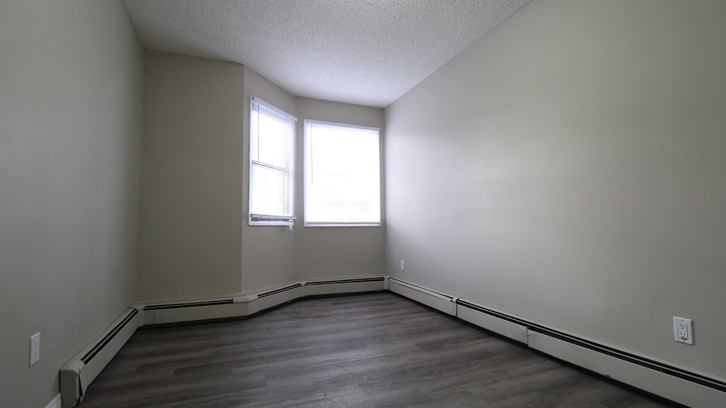 Donna Place Apartments | 2416 14a St SW, Calgary, AB T2T 3X3, Canada | Phone: (403) 829-9027