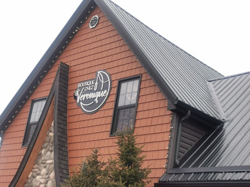 Boutique Chez Véronique | 2637 Acadie Rd, Cap-Pelé, NB E4N 1C2, Canada | Phone: (506) 577-4047