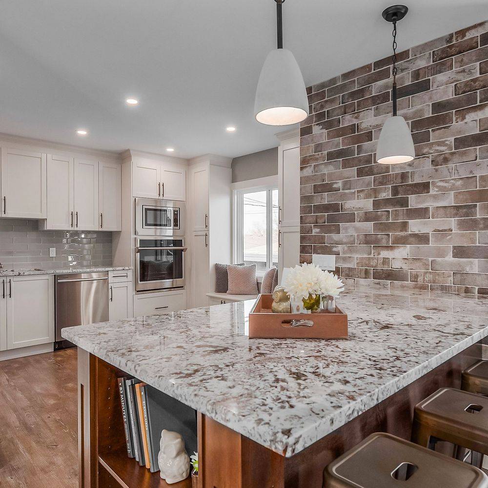 Diamond Contractors | 159 Pinemill Rd NE, Calgary, AB T1Y 2C8, Canada | Phone: (403) 667-0424