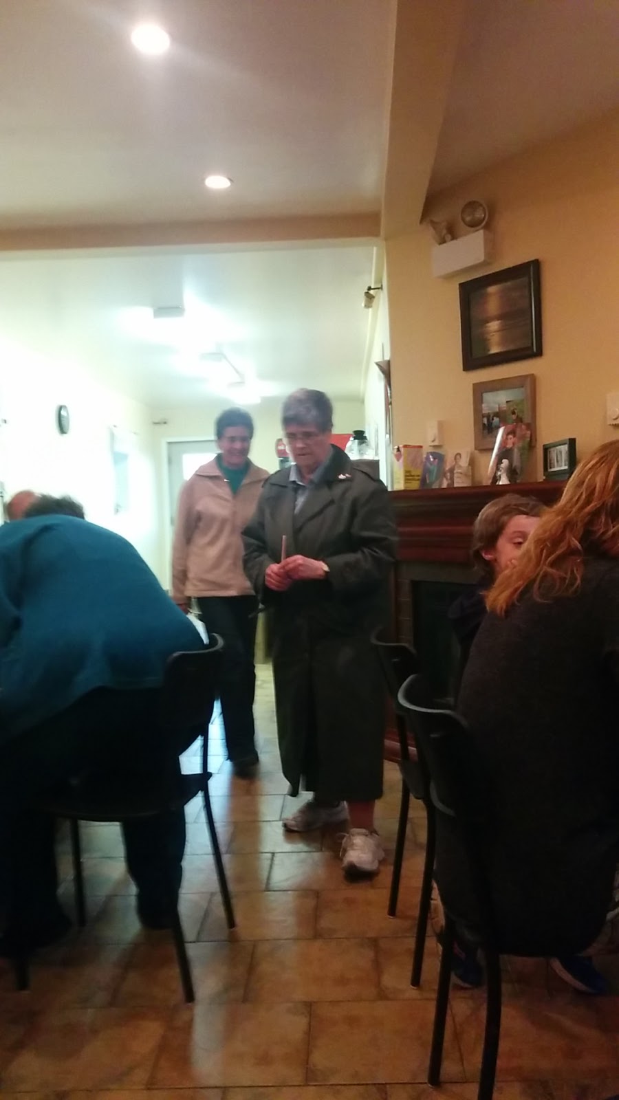 Bayview Restaurant (Margies) | 13 Main St, Joggins, NS B0L 1A0, Canada | Phone: (902) 251-2224