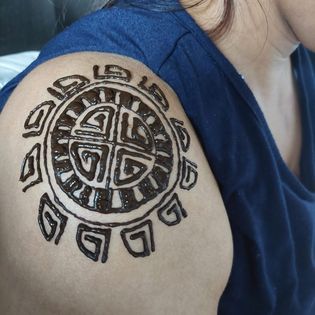 Valley Henna Hut | Turner Dr, New Minas, NS B4N 3R2, Canada | Phone: (902) 385-3186