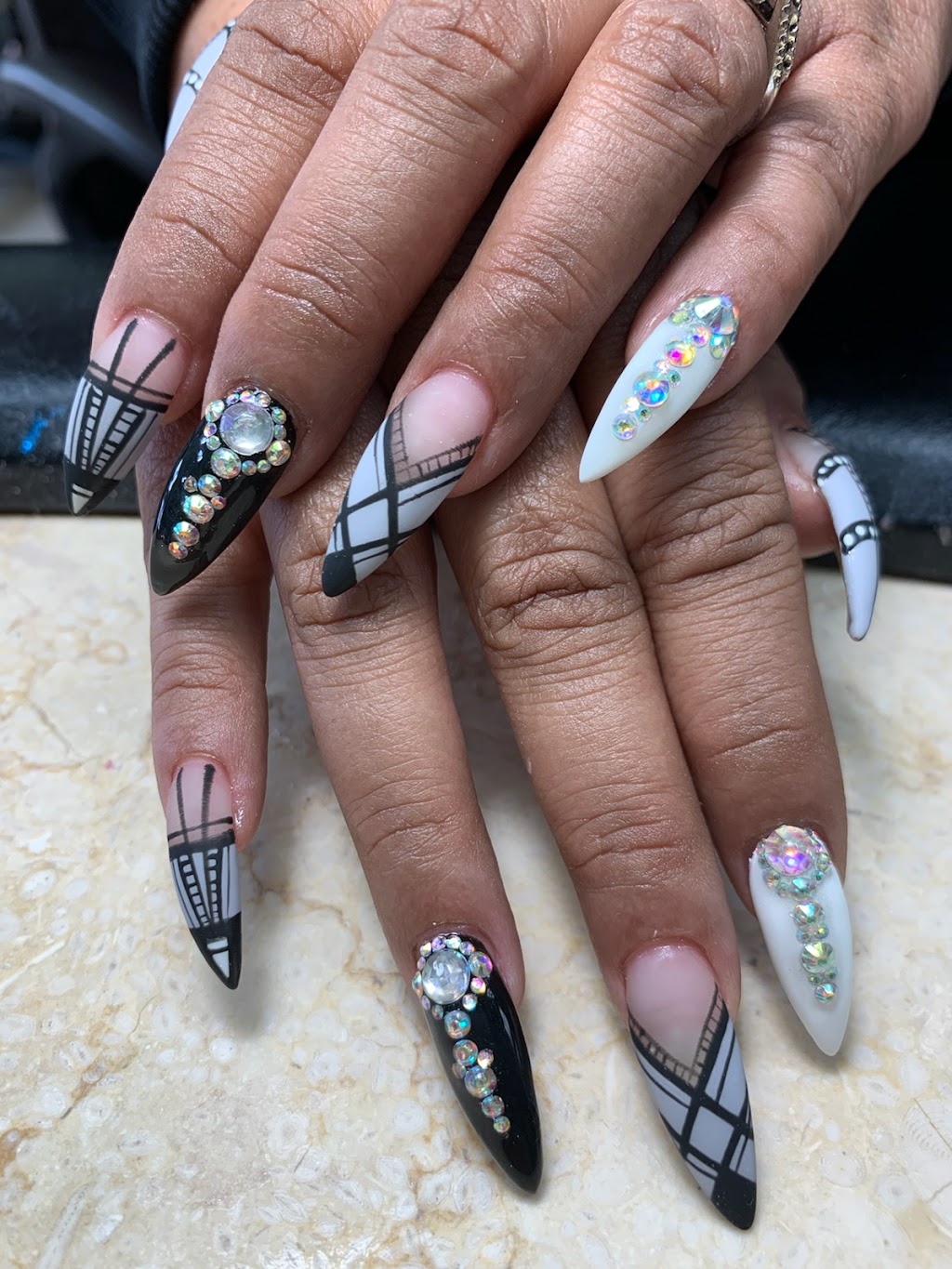 Nails for You | 170 Sandalwood Pkwy E, Brampton, ON L6Z 1Y5, Canada | Phone: (905) 230-3993