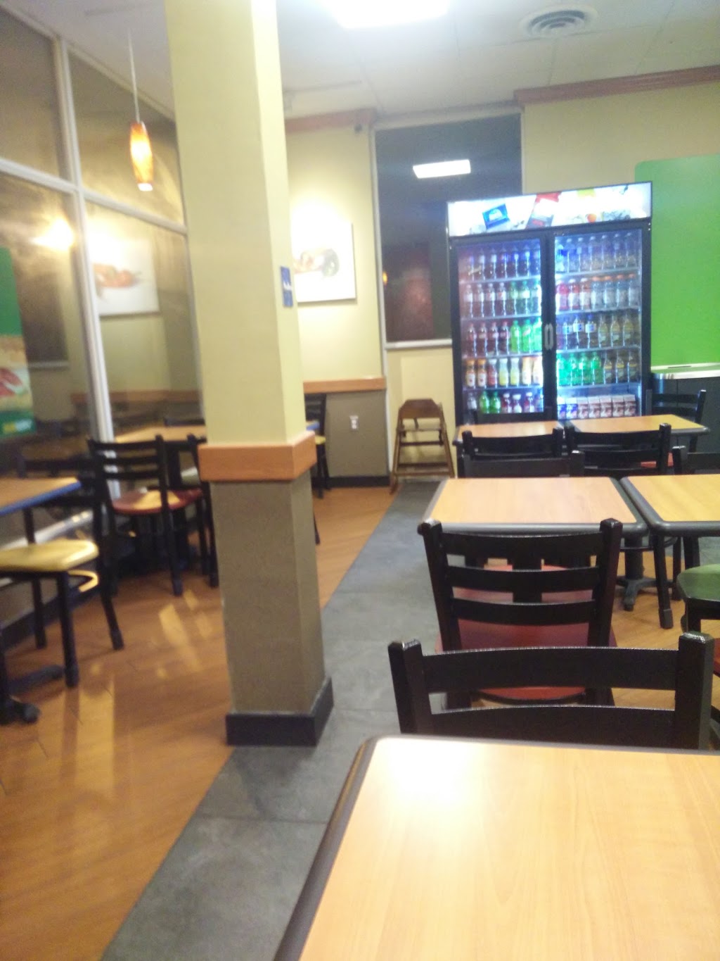 Subway | 1375 Southdown Rd Units 4 & 5, Mississauga, ON L5J 2Z1, Canada | Phone: (905) 855-1317