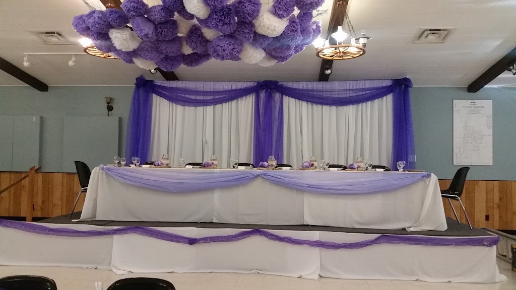 Mels Flowers & Decorating | 55 Tierney St N, Arnprior, ON K7S 2R8, Canada | Phone: (613) 623-7016