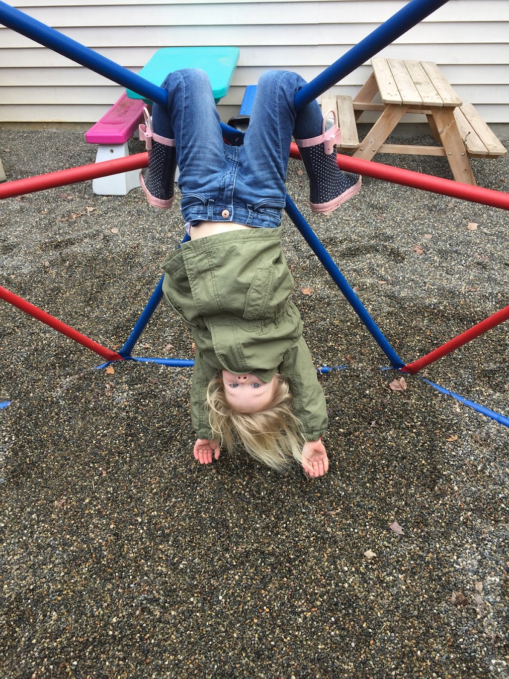 Krazy Kids Daycare | 44645 Riverwood Crescent, Chilliwack, BC V2R 5S9, Canada | Phone: (604) 703-3000