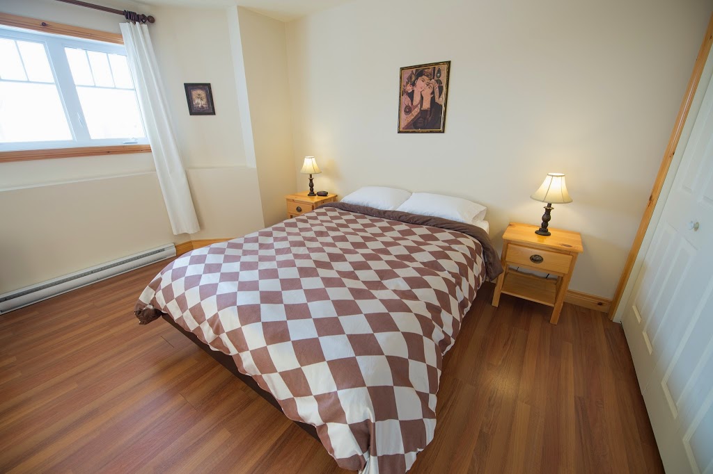 Prestige Charlevoix Chalet LEstran | 116 Chemin Josaphat, Petite-Rivière-Saint-François, QC G0A 2L0, Canada | Phone: (514) 899-0990