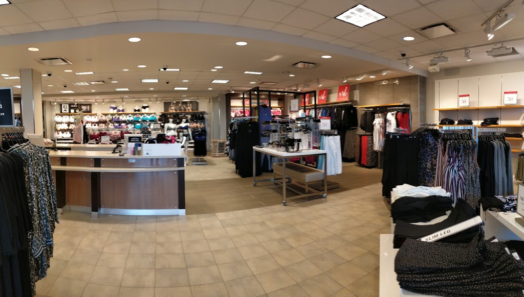 Addition Elle | 7302 Market Crossing, Burnaby, BC V5J 0A2, Canada | Phone: (604) 431-0993