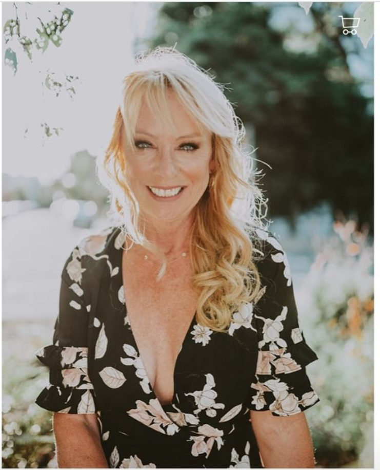 Melanie Baird Makeup Artist | 2534 Twin View Pl, Victoria, BC V8Z 0A8, Canada | Phone: (250) 661-4914