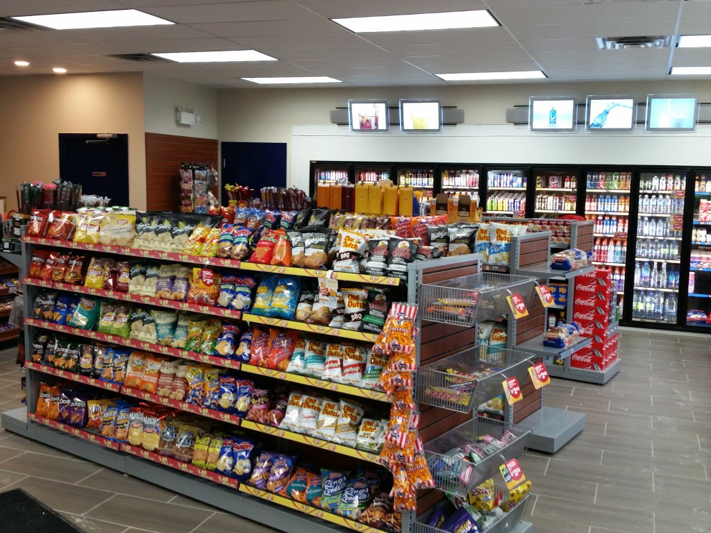 Ultramar | 19 659 Leslie St, Queensville, ON L0G 1R0, Canada | Phone: (905) 478-1919