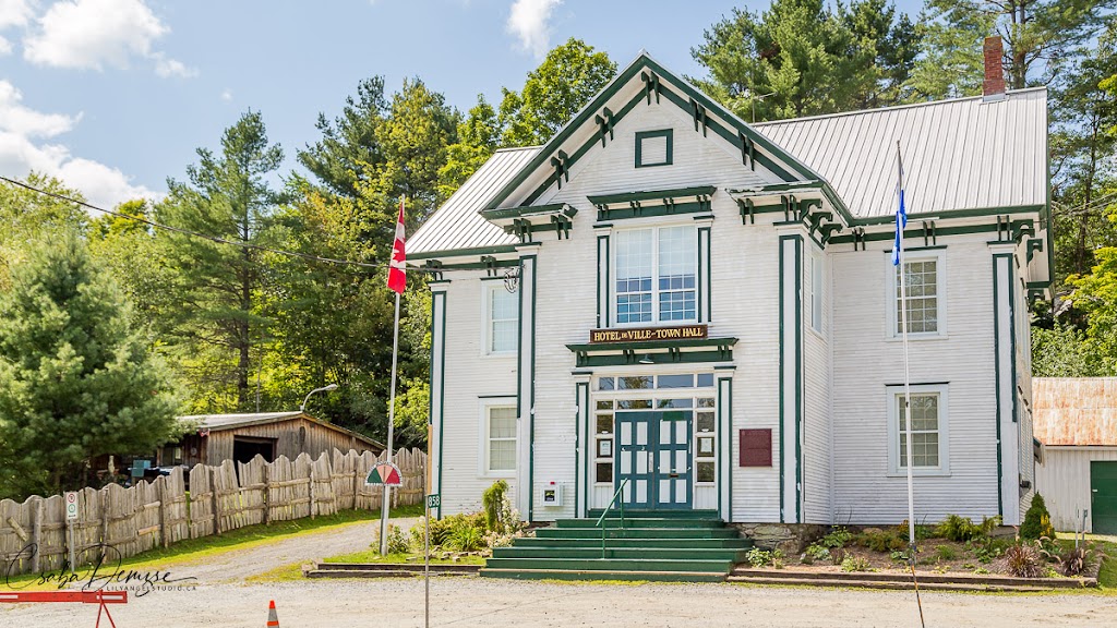 Municipalité de Bolton-Est | 858 Rte Missisquoi, Bolton-Est, QC J0E 1G0, Canada | Phone: (450) 292-3444