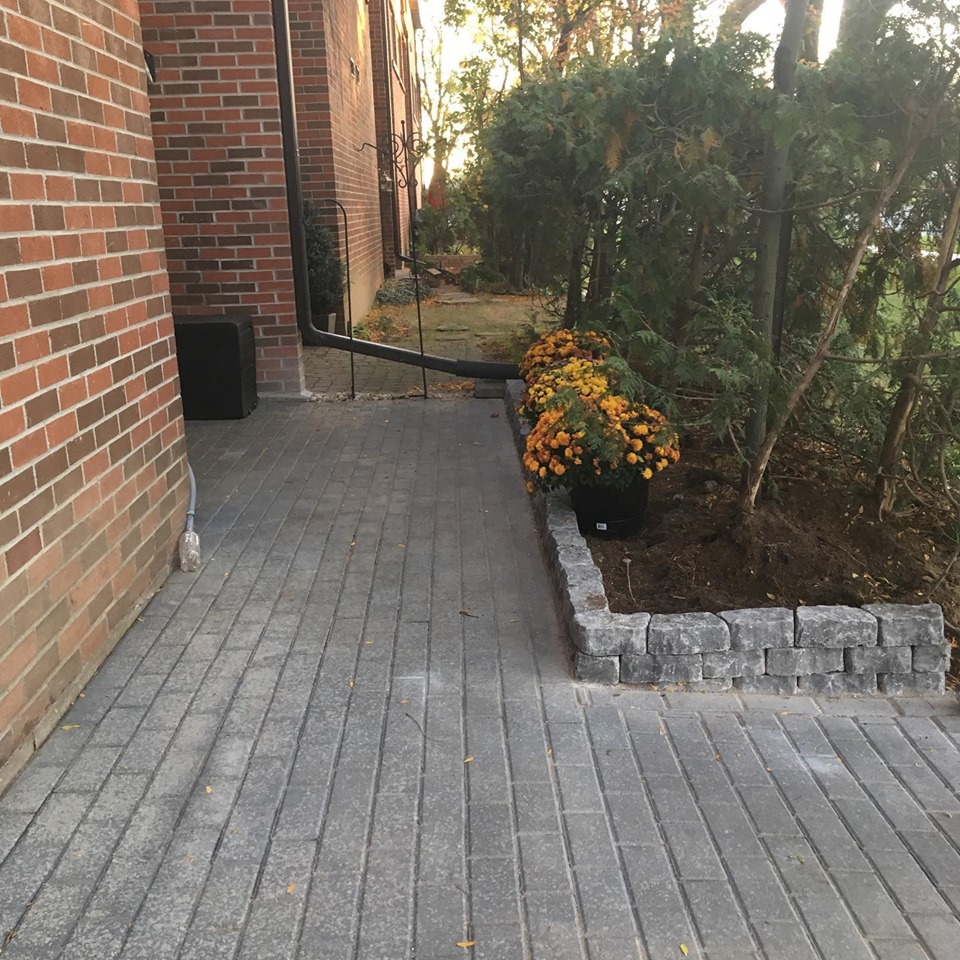 Davids Designs Home Renovation | 44 Holme St, Brantford, ON N3R 4Z7, Canada | Phone: (519) 732-9730