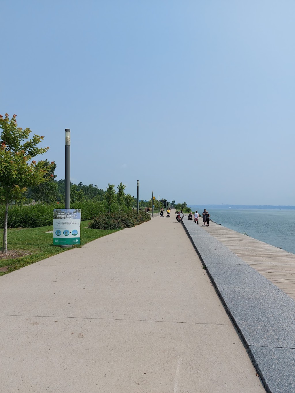 Cageux Wharf | 2795 Bd Champlain, Québec, QC G1K 4J9, Canada | Phone: (418) 646-7987