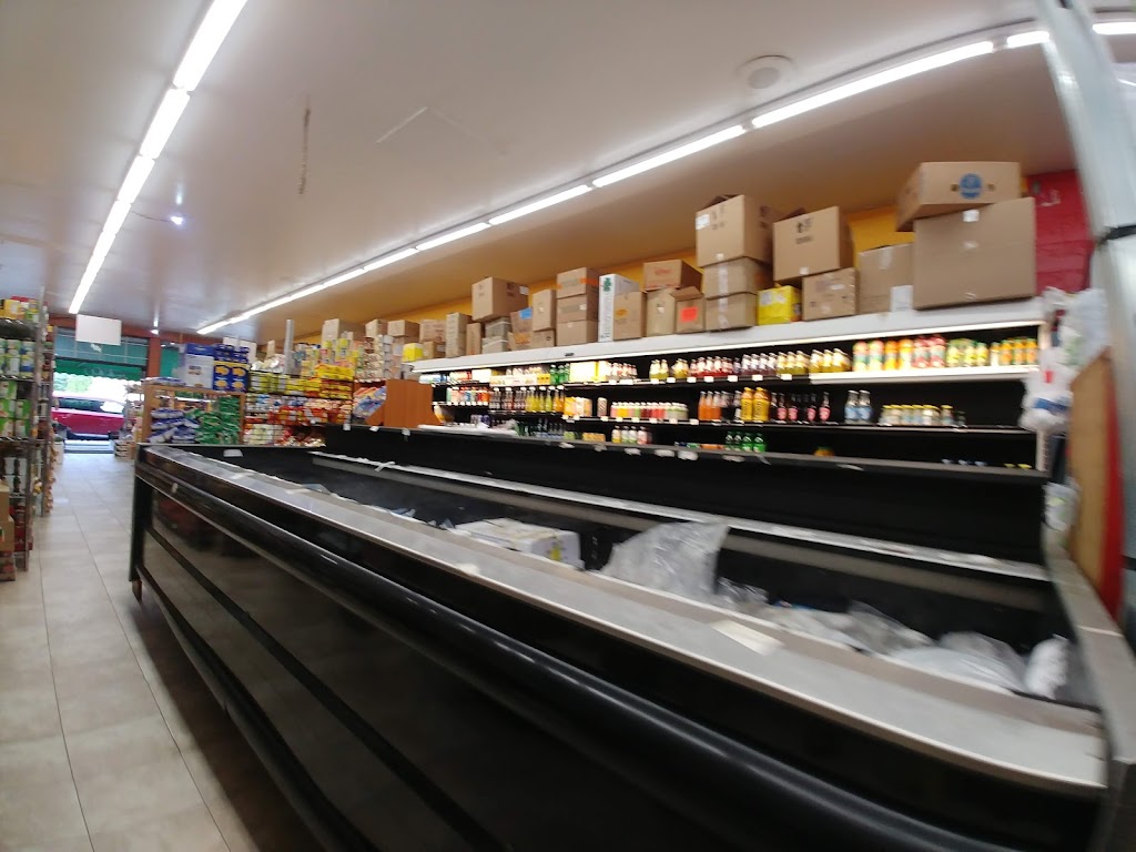 Victoria Queen Market | 5125 Victoria Dr, Vancouver, BC V5P 3V1, Canada | Phone: (604) 251-1719