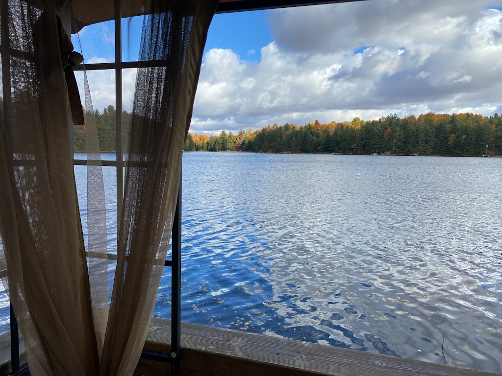 Highland Grove Camping by the Lake | 7052 Loop Rd, Highland Grove, ON K0L 2A0, Canada | Phone: (647) 946-4949