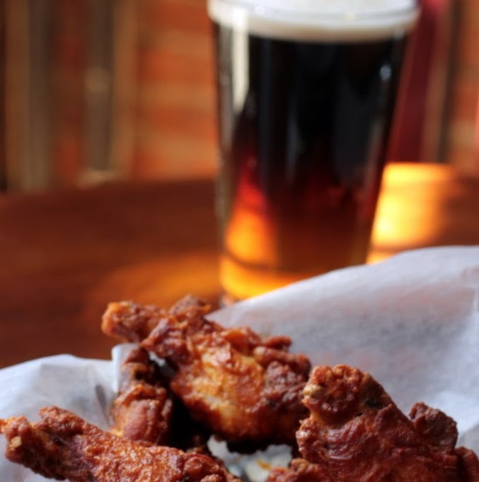 Bogeys Pub & Pizza | 905 1 Ave NW, Airdrie, AB T4B 2N5, Canada | Phone: (403) 948-5744