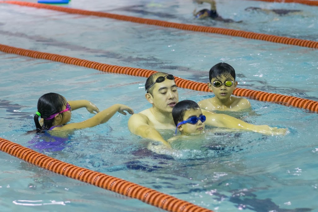 Chaco Swimming School | 200 Graydon Hall Dr, North York, ON M3A 3A6, Canada | Phone: (416) 554-1806