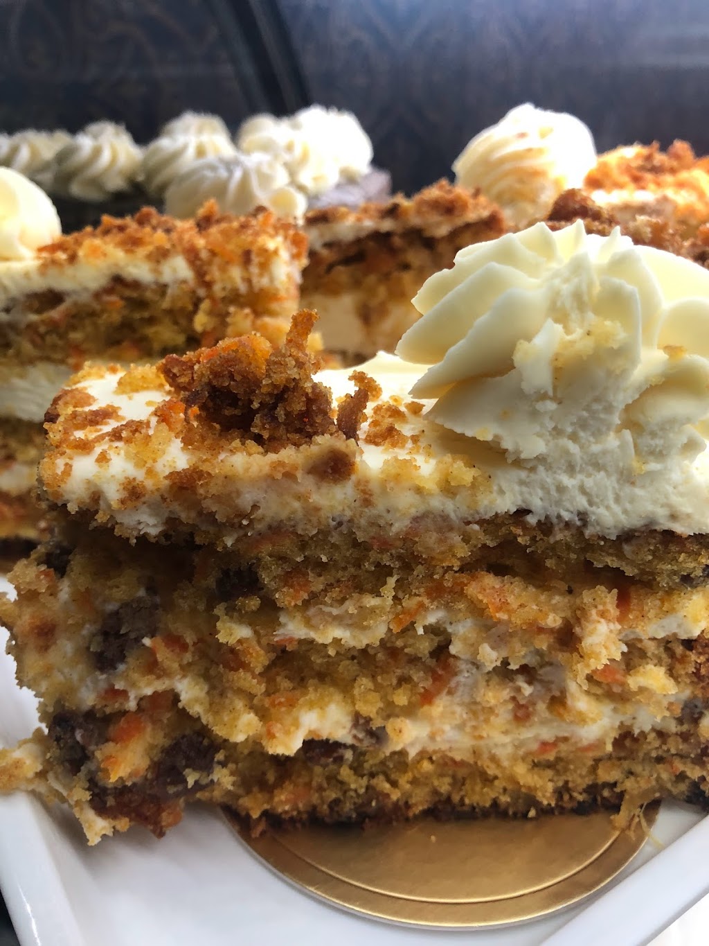Ukranian Bakery and Café | 1049 Canyon Meadows Dr SW, Calgary, AB T2W 5V3, Canada | Phone: (403) 975-5577