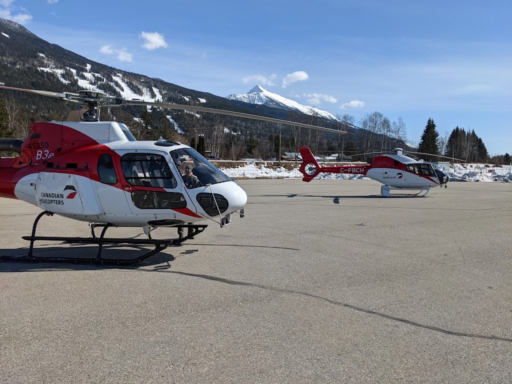 Revelstoke Airport (YRV) | 2913 Airport Way, Revelstoke, BC V0E 2S1, Canada | Phone: (250) 837-7007