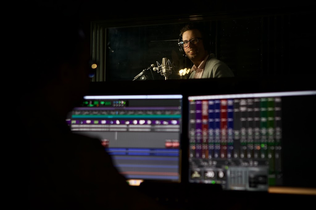 Studio Edgar Inc. | 2030 Bd Pie-IX Local 311, Montréal, QC H1V 2C8, Canada | Phone: (514) 521-2485