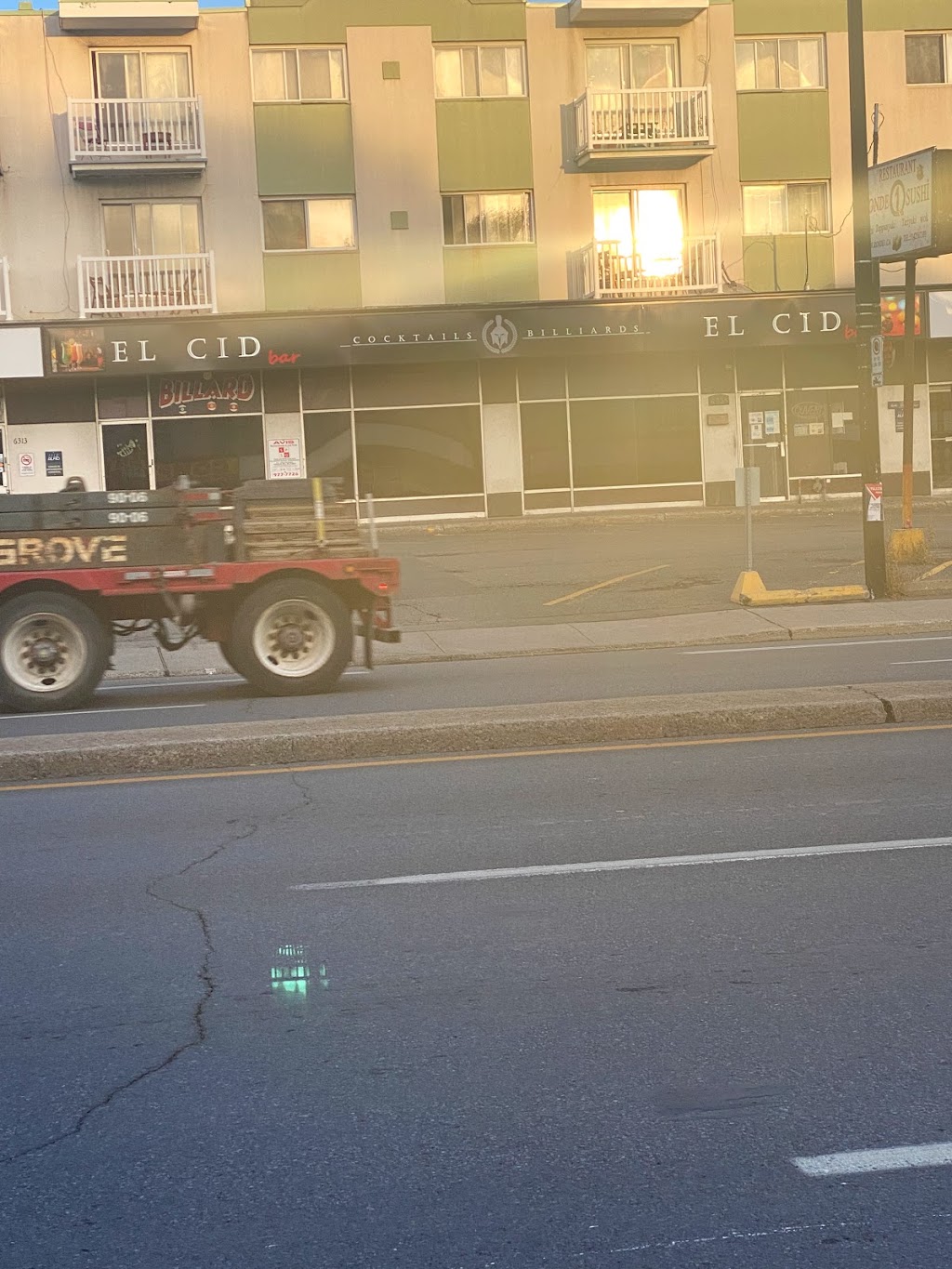 Bar El Cid | 6325 Rue Sherbrooke E, Montréal, QC H1N 1C3, Canada | Phone: (514) 255-5391