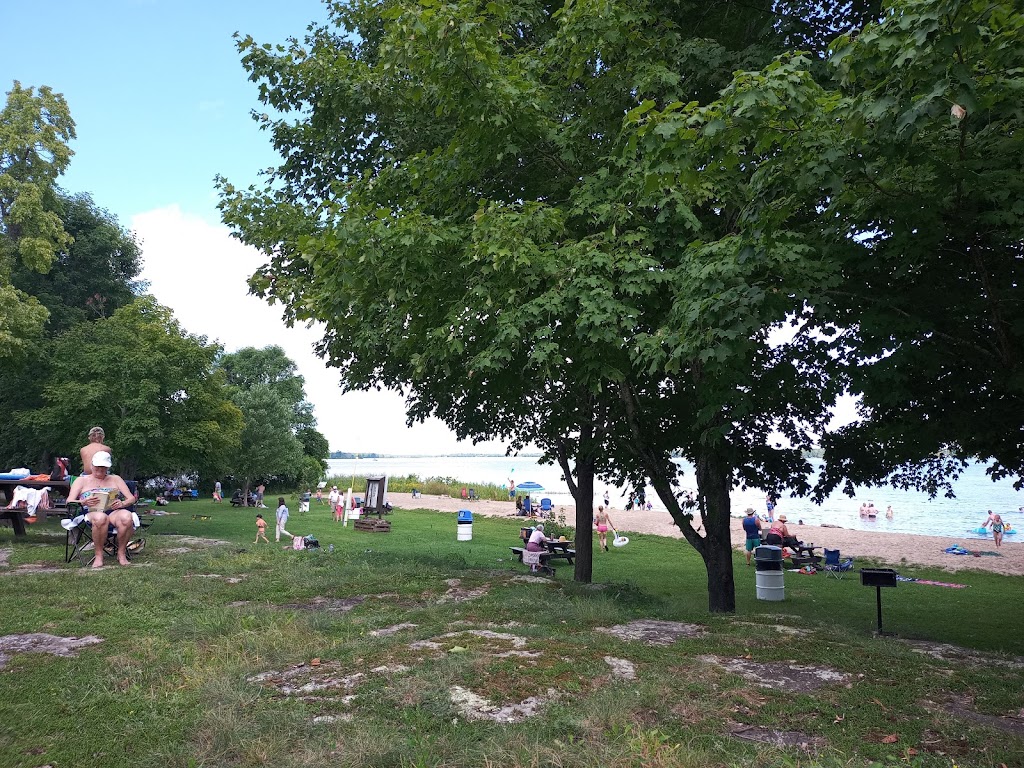 Public Beach, Rideau Ferry Yacht Club Conservation Area | 133 Yacht Club Rd, Perth, ON K7H 3C7, Canada | Phone: (613) 692-3571 ext. 1100