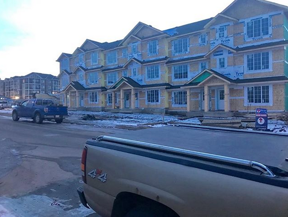 2thetoproofing corp | 15 Swallow Crescent, St. Albert, AB T8N 0K6, Canada | Phone: (780) 982-0838