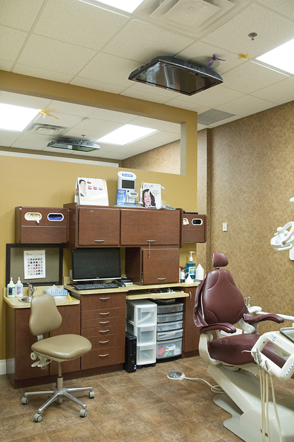 Clearbrook Dental | 1383 Wilson Rd N #5, Oshawa, ON L1K 2Z5, Canada | Phone: (905) 434-4244