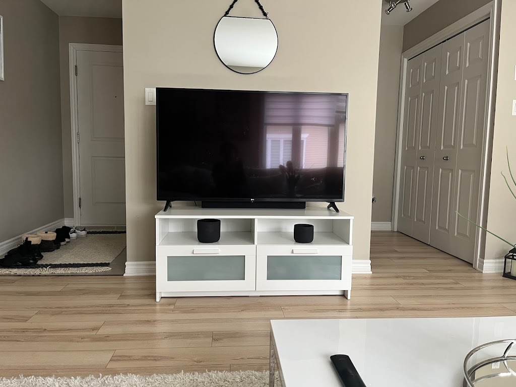 Peinture H - Peintre Mascouche | 1351 Rue Barott, Mascouche, QC J7L 0E7, Canada | Phone: (514) 743-3849