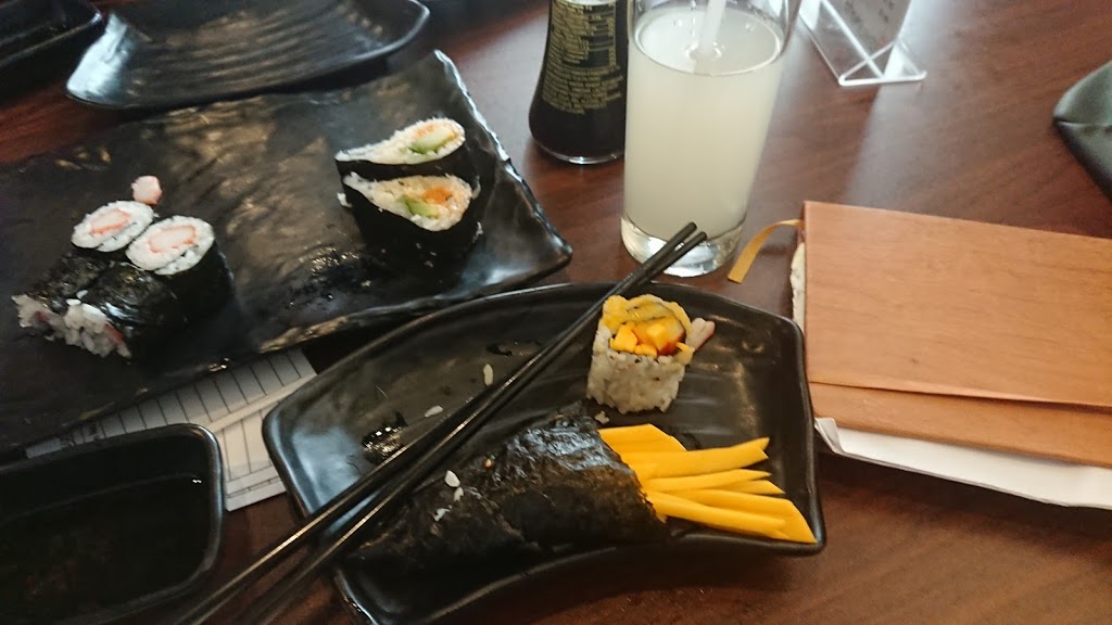 Hinata Sushi & Asian Cuisine | 6 Campbell St, Whitby, ON L1M 1A2, Canada | Phone: (905) 425-8888