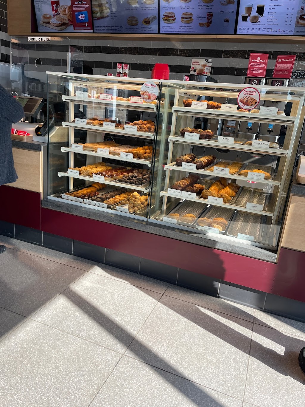 Tim Hortons | 9841 Winterburn Rd NW, Edmonton, AB T5T 7P6, Canada | Phone: (780) 540-0724