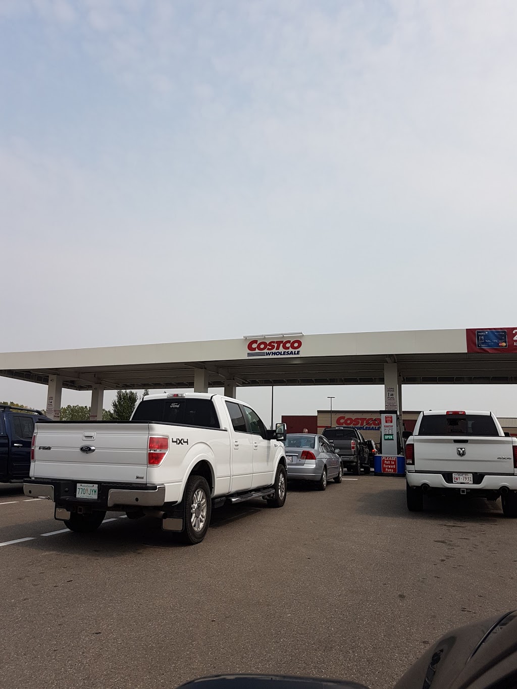 Costco Gasoline | gas station | 300-293020 CrossIron Common, Balzac, AB T4A 0J6, Canada | 4035165050 OR +1 403-516-5050