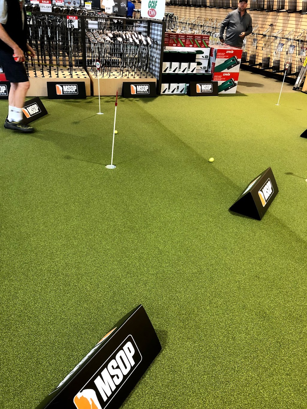 Golf Town | 20150 Langley Bypass, Langley City, BC V3A 9J8, Canada | Phone: (604) 539-9320
