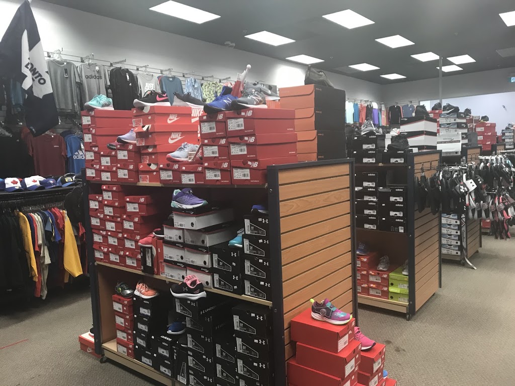 Sports Zone | 375 Daniel St S, Arnprior, ON K7S 3K6, Canada | Phone: (613) 623-9334