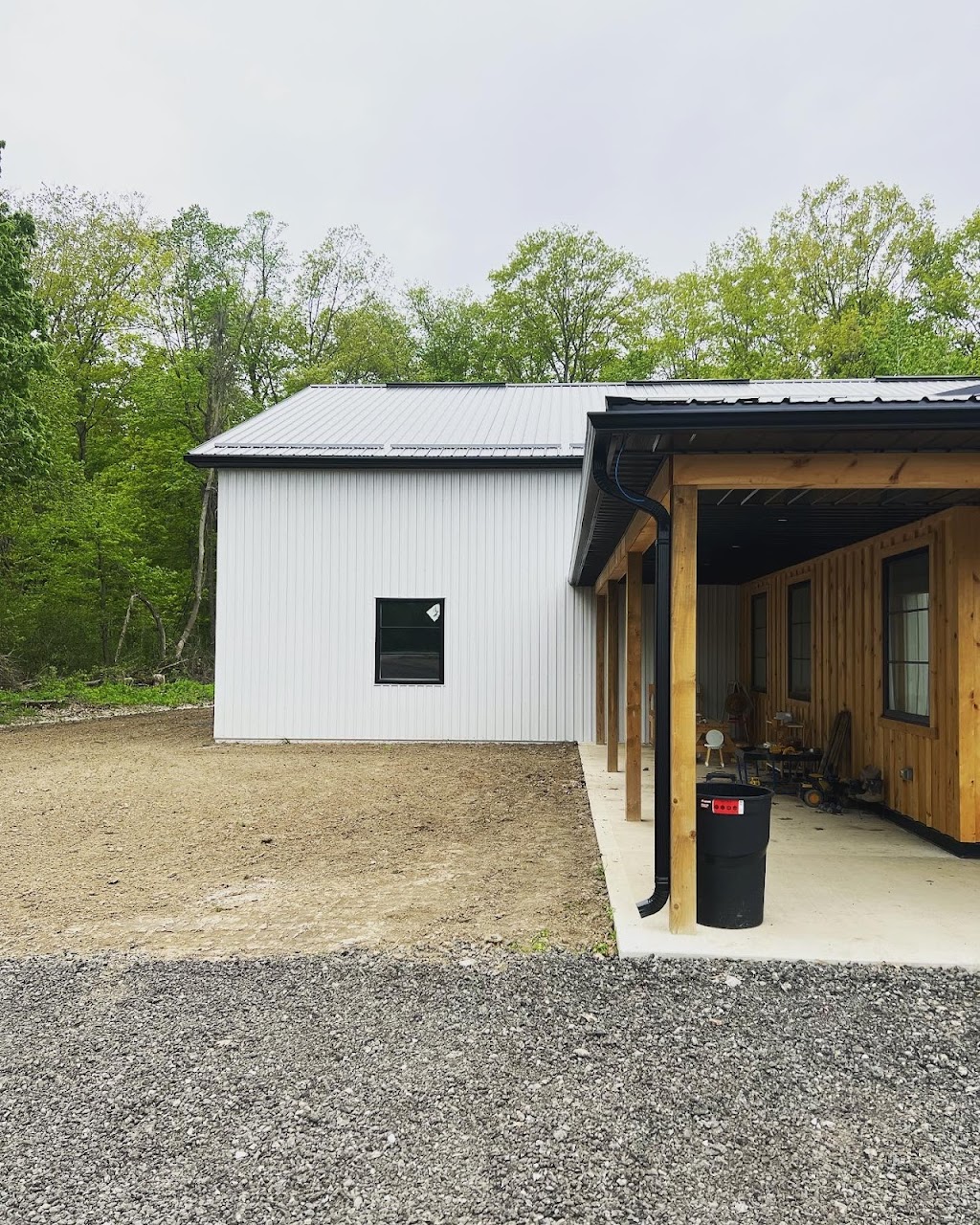 Forest City Eavestrough | 385 Sugarcreek Trail #404, London, ON N6H 0J3, Canada | Phone: (519) 614-1873