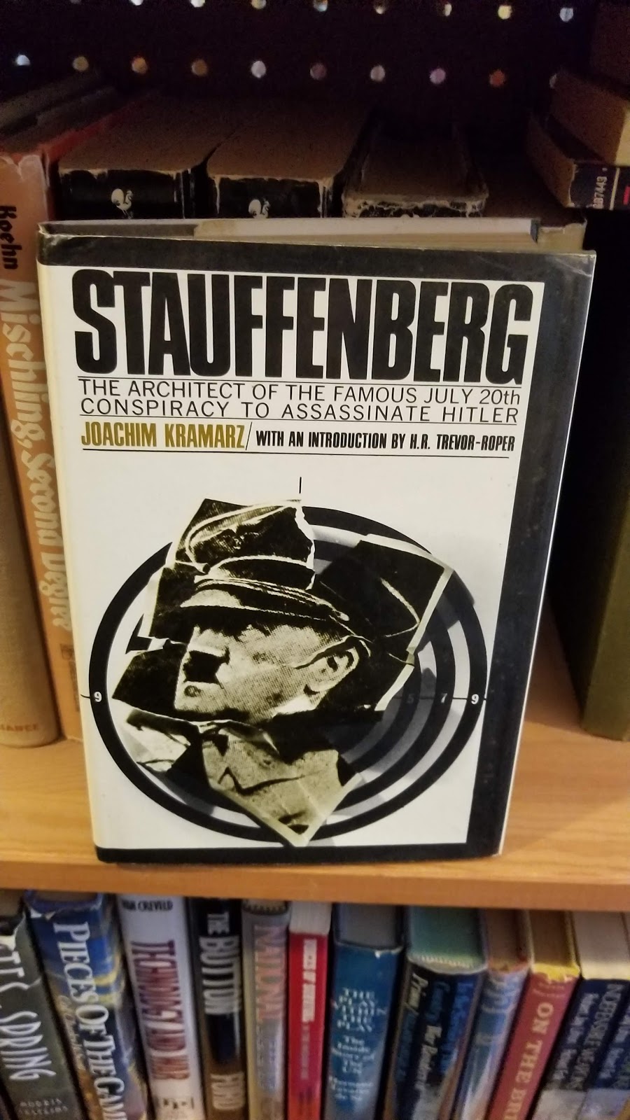 Old Favorites Bookshop Ltd | 132 ON-7, Locust Hill, ON L0H 1J0, Canada | Phone: (905) 294-3865
