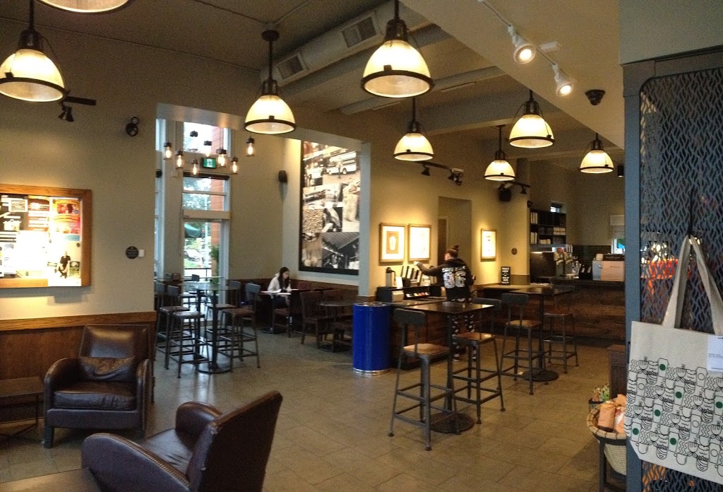 Starbucks | 27617 Fraser Hwy, Abbotsford, BC V4X 1M3, Canada | Phone: (604) 856-3607