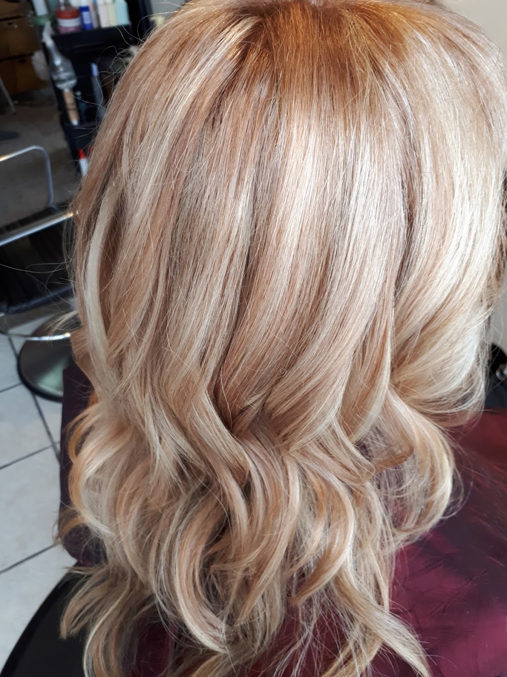 Soho Hairdressing Salon | 2336 Ch Ste-Foy, Québec, QC G1V 1S5, Canada | Phone: (418) 653-7646