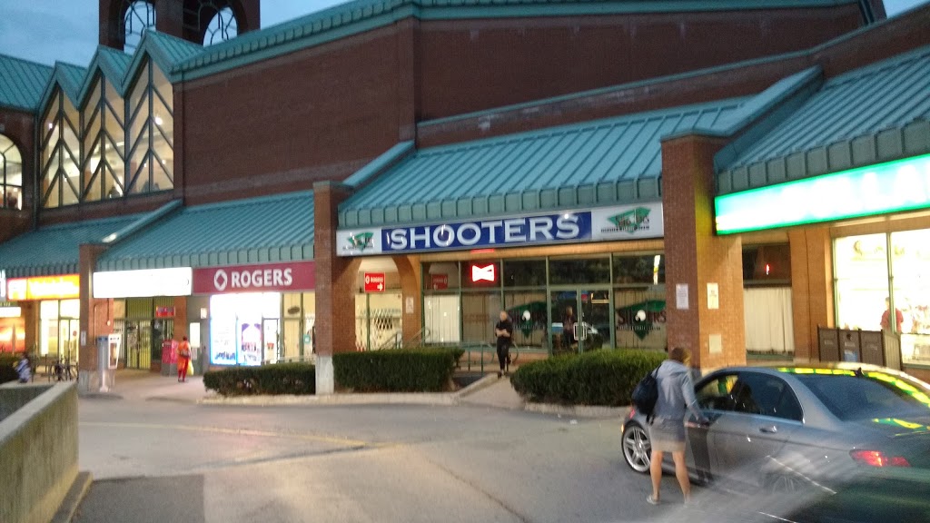 Shooters snooker and billiard parlour | 1448 Lawrence Ave E, North York, ON M4A 2V6, Canada | Phone: (416) 750-7787