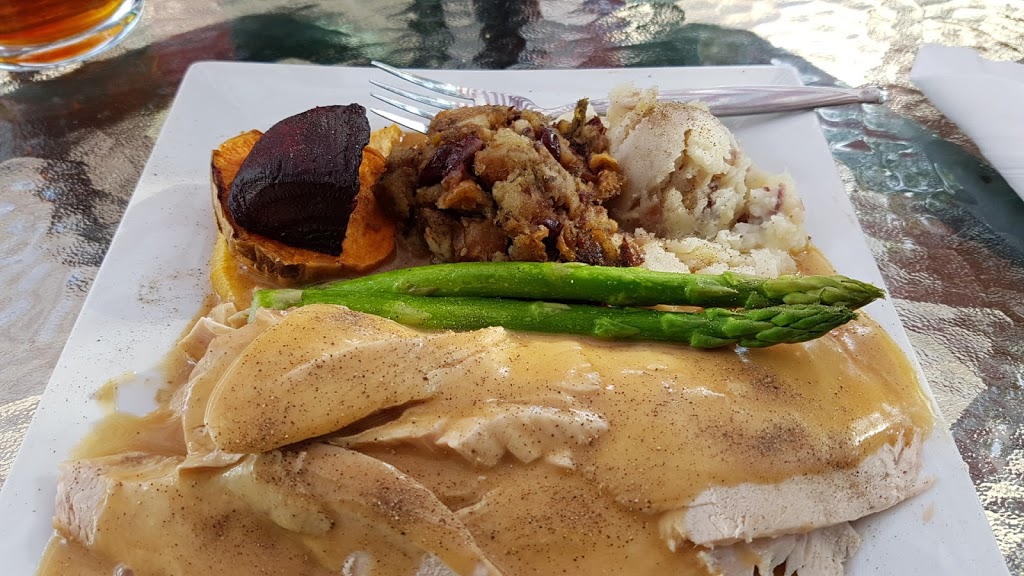Priddis View & Brew Bistro | 178067 Priddis Valley Rd W, Priddis, AB T0L 1W1, Canada | Phone: (403) 931-3611