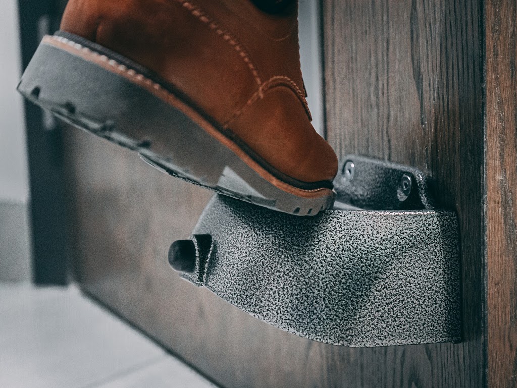 Valet | 30 Rue Saint Pierre, Princeville, QC G6L 5A9, Canada | Phone: (819) 364-7616