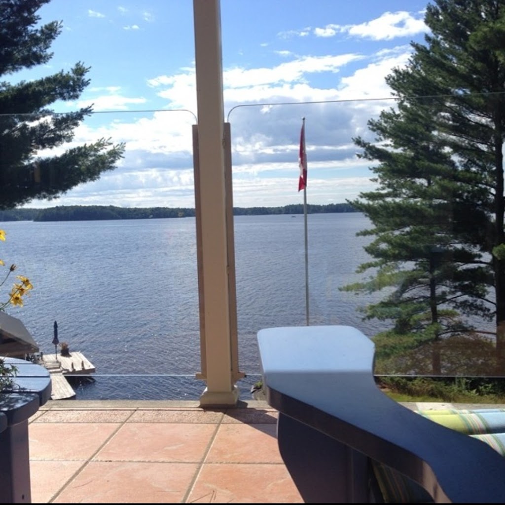 Maids of Honour | Town of, Bracebridge, ON P1L 0A2, Canada | Phone: (705) 644-9954