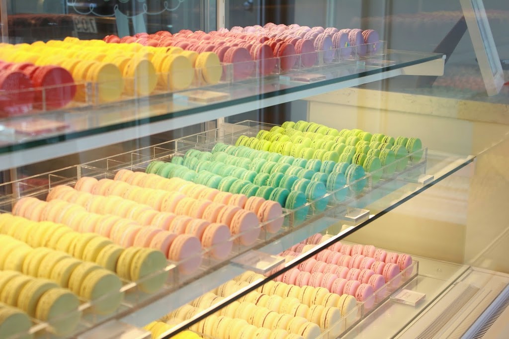 AG Macarons | 709 The Queensway, Etobicoke, ON M8Y 1L2, Canada | Phone: (647) 977-3030