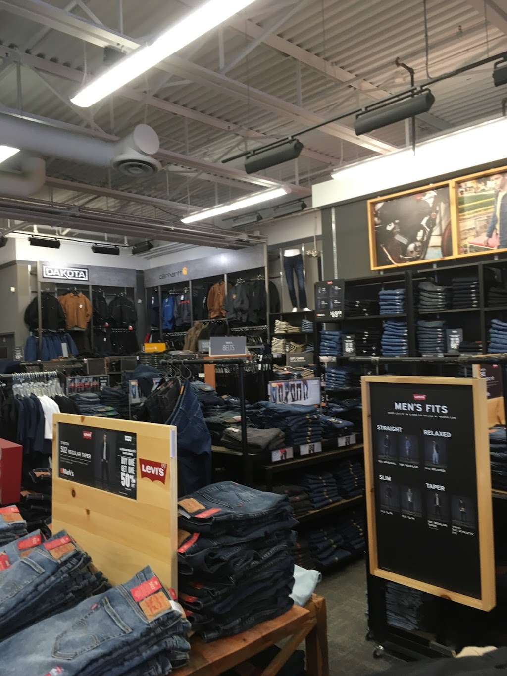 Marks | North Hill Mall, 1632 14 Ave NW Unit 1658, Calgary, AB T2N 1M7, Canada | Phone: (403) 220-9242