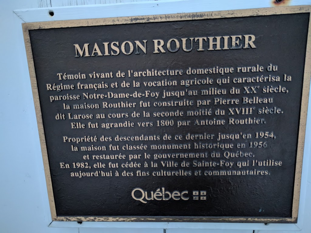 Maison Routhier baguette oui? | 3325 Rue Rochambeau, Québec, QC G1X 3Y4, Canada | Phone: (418) 654-4296