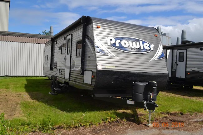 Roulottes D-Par | 381 Rue Principale, Sainte-Anne-de-la-Pérade, QC G0X 2J0, Canada | Phone: (888) 387-9339