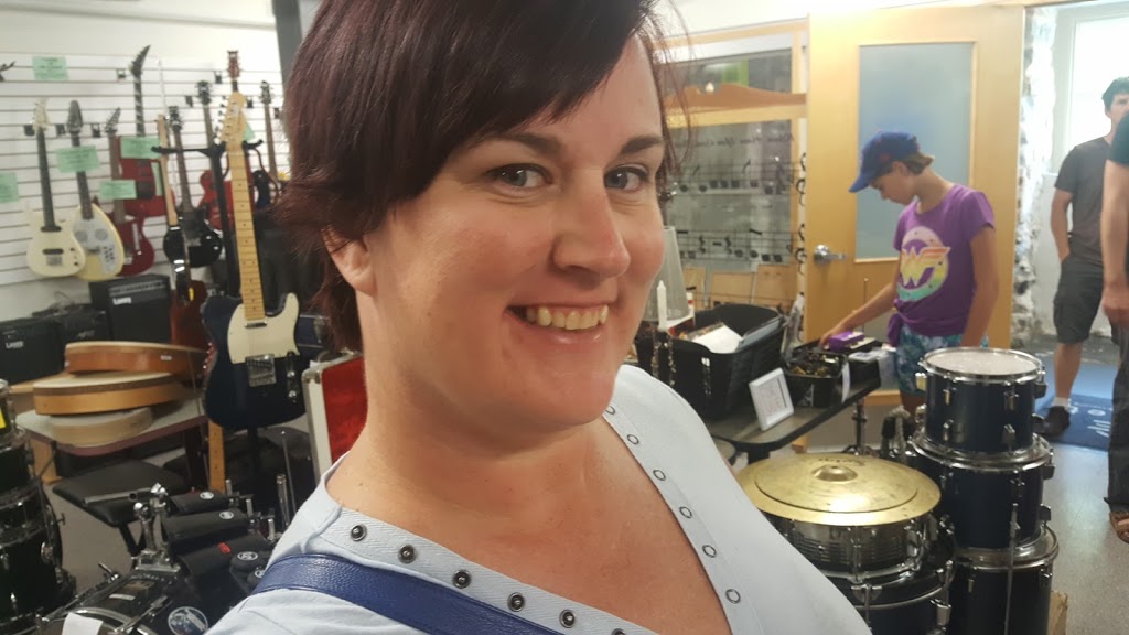 Joes Musical Instrument Lending Library | 370 King St W #110, Kingston, ON K7L 2X4, Canada | Phone: (613) 549-5637