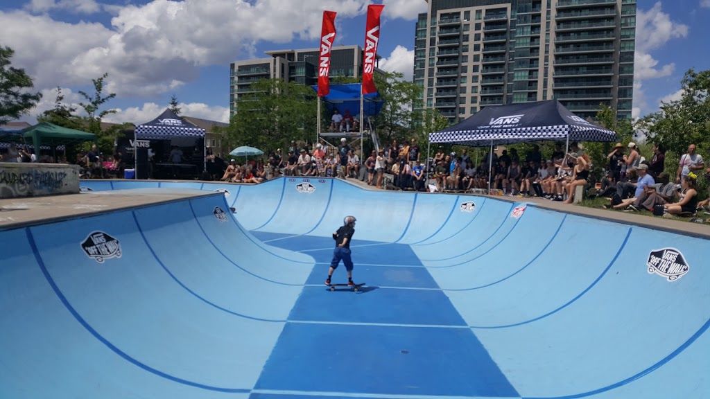 Leonard Linton Park | 60 Research Rd, East York, ON M4G 2G8, Canada | Phone: (647) 824-1230