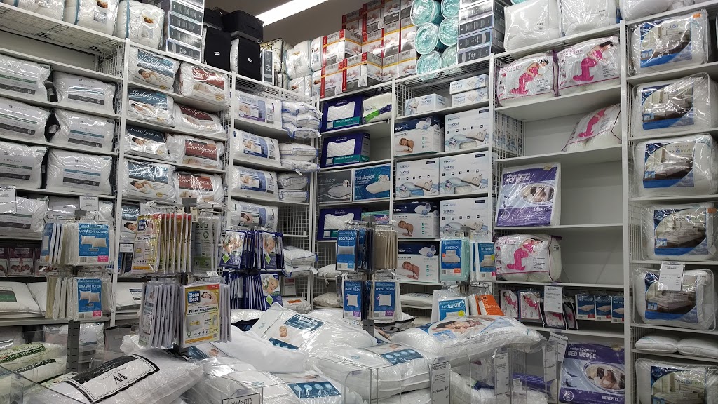 Bed Bath & Beyond | 3-221 Henry St, Brantford, ON N3S 7R4, Canada | Phone: (519) 752-2750