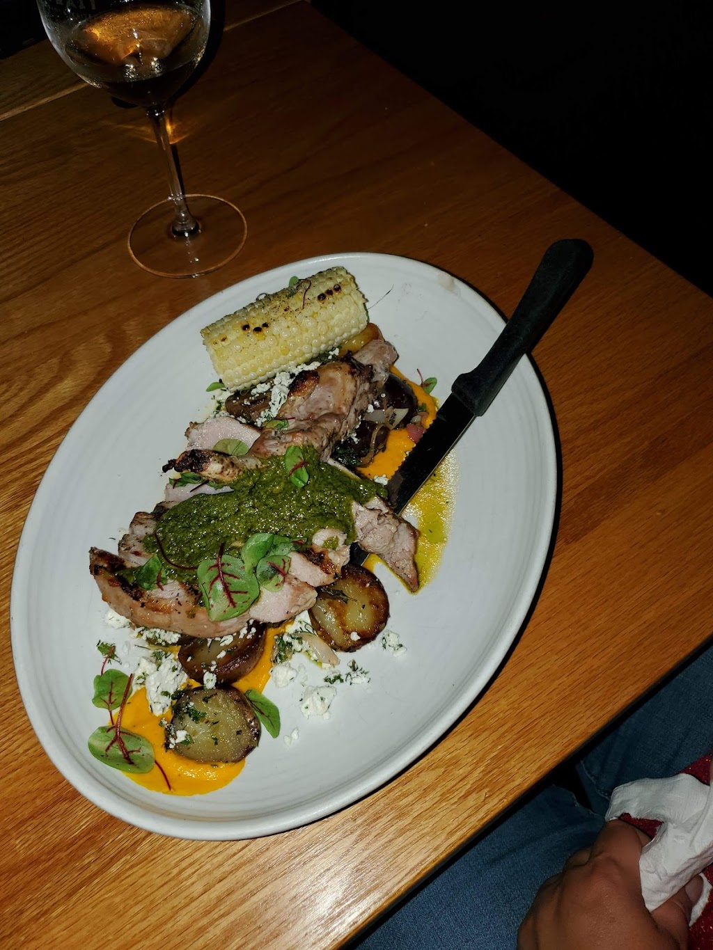 Septembre Bistro Bar | 919 Rue Laurier, Beloeil, QC J3G 4K8, Canada | Phone: (450) 467-3622