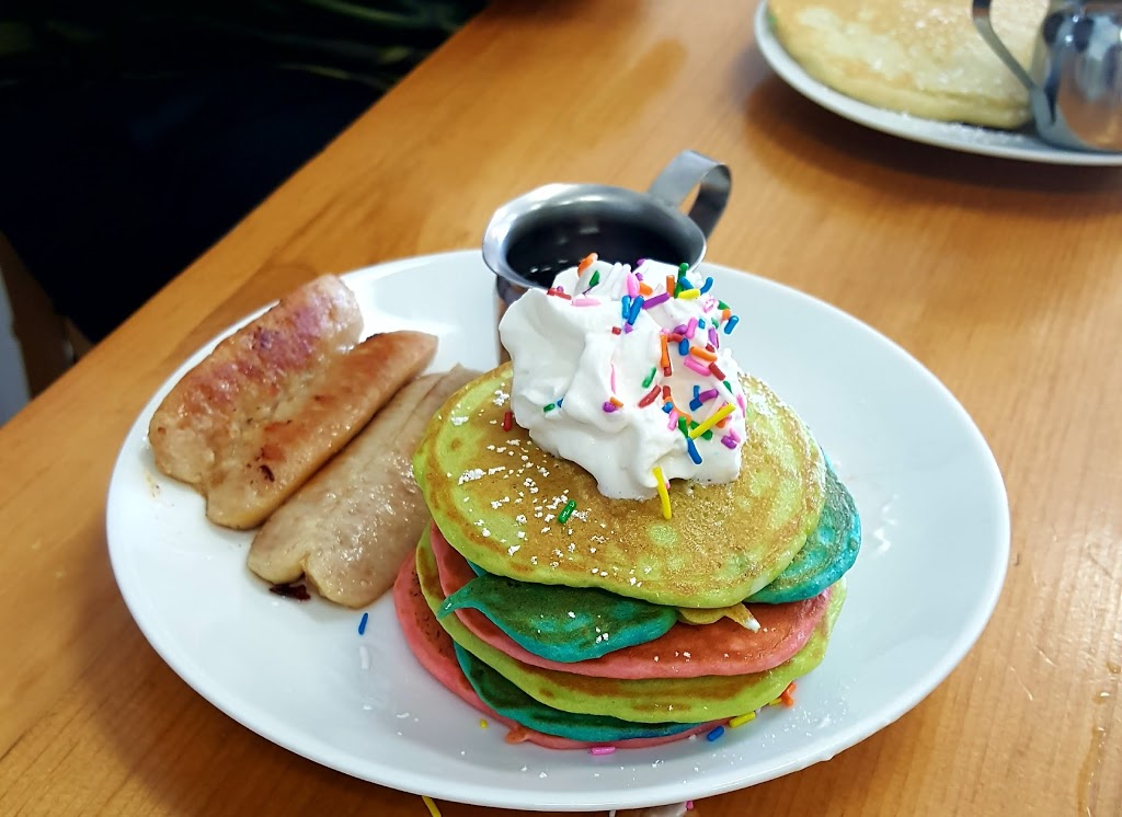 Stacks | 1950 Lauzon Rd, Windsor, ON N8R 1A2, Canada | Phone: (519) 988-1950